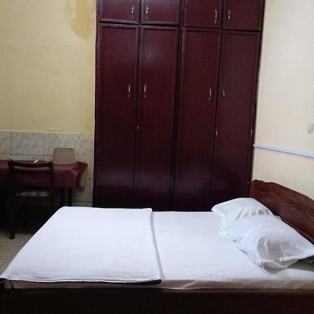 Bali Beau Sejour Hotel Douala Eksteriør billede